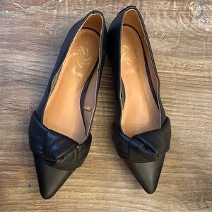 Sam & Libby Black Flats with Bow Accent